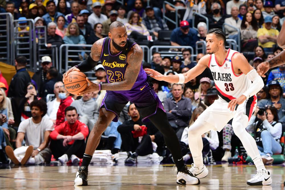 续面临不确 续面临不确